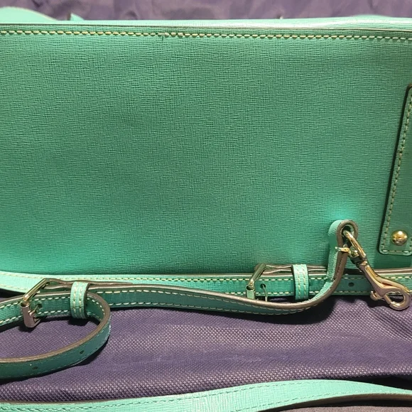 New Dooney & Bourke Willa zip Satchel